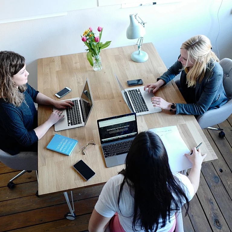 Comment la formation Oulala Net peut mener à un métier bien rémunéré